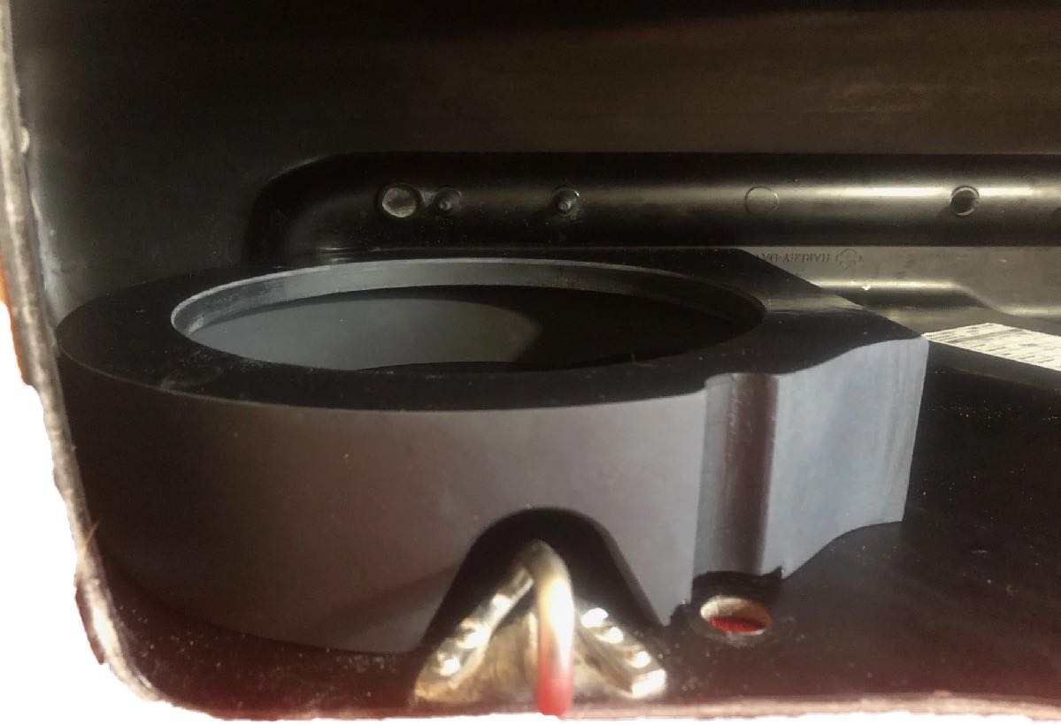 NAGY RINGS REAR HARLEY 8" SUB OR MIDBASS MOUNT 98-PRESENT (NAGYR8)