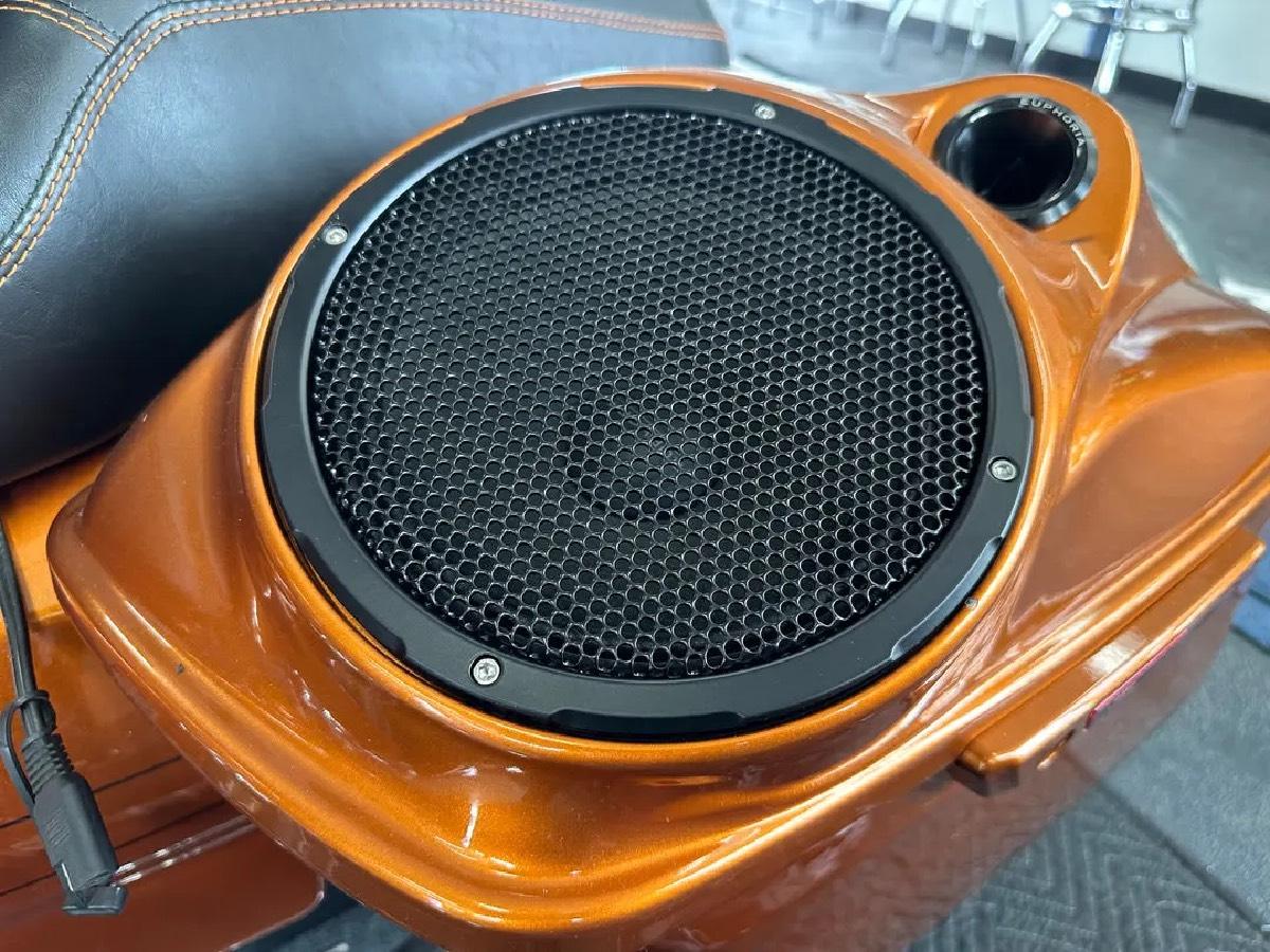 NAGY SADDLE BAG 8" SPEAKER GRILLS GLOSS BLACK WITH HARDWARE KIT PAIR (NAGY RG8BH)