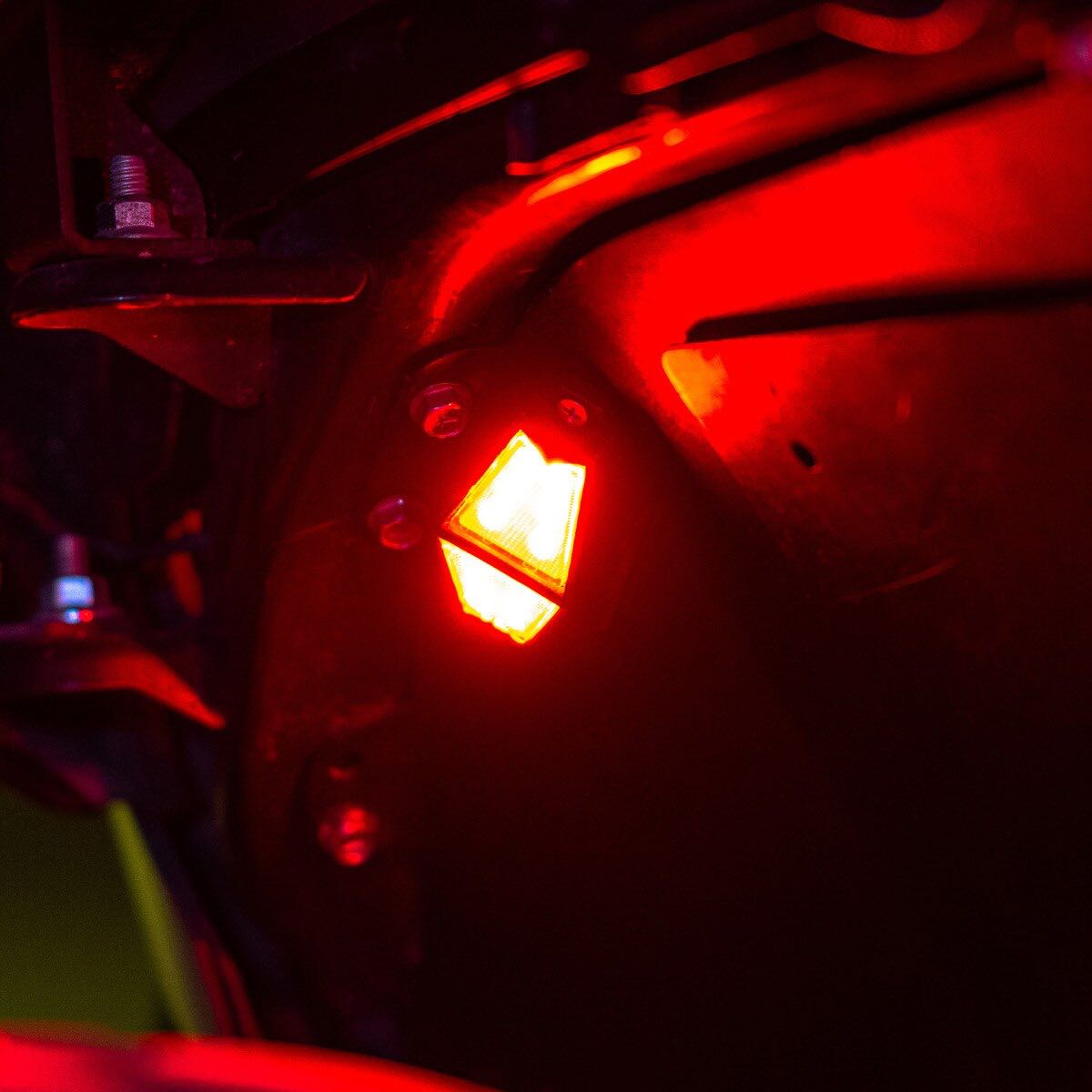 STINGER COLORTRAIL 8 PIECE RGB+W CHASING ROCK LIGHTS ENLIGHT10 APP (RSDK8)