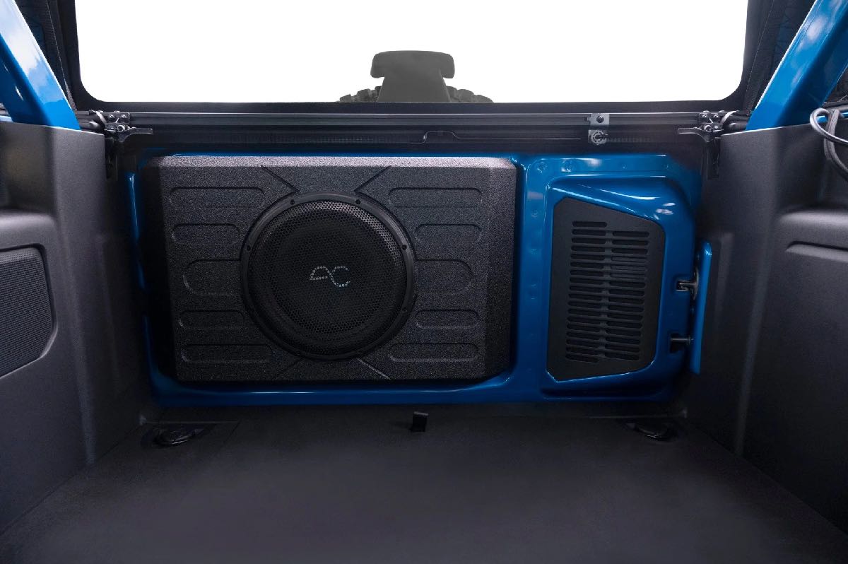 STINGER SWING GATE MOUNTED 12" WOOFER ENCLOSURE WITH WOOFER FORD BRONCO (TXFBB12)