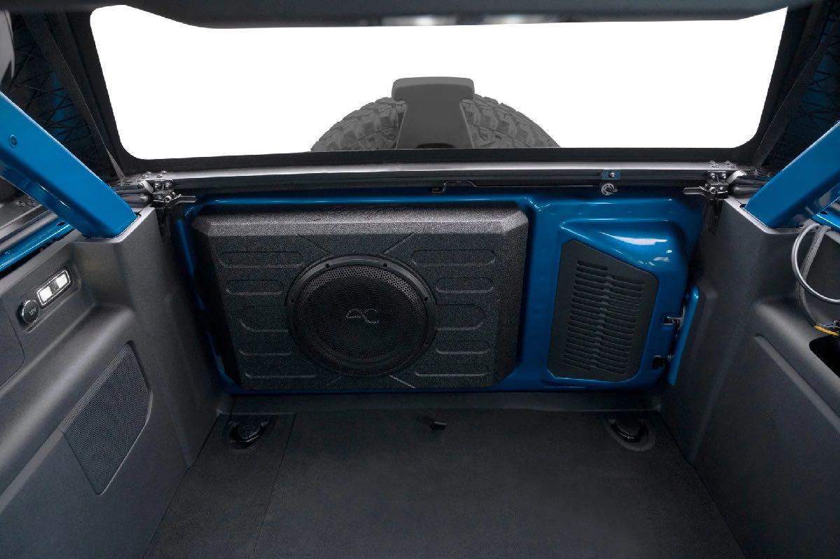 STINGER SWING GATE MOUNTED 12" WOOFER ENCLOSURE WITH WOOFER FORD BRONCO (TXFBB12)